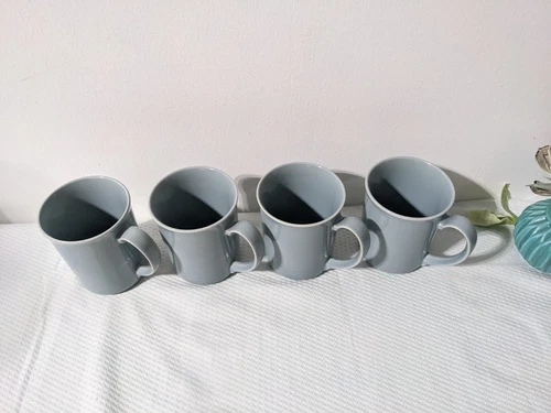 Corelle Corning Coffee Mugs Cornflower Blue Vintage Set of 4