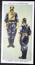 Heavy Anti- Gas Suit    British Decontamination Squad  Vintage 1938 Card  JE27MS