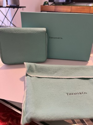 NEW! Tiffany & Co. Blue Wave Embossed Leather Zip Around Wallet Box Packaging
