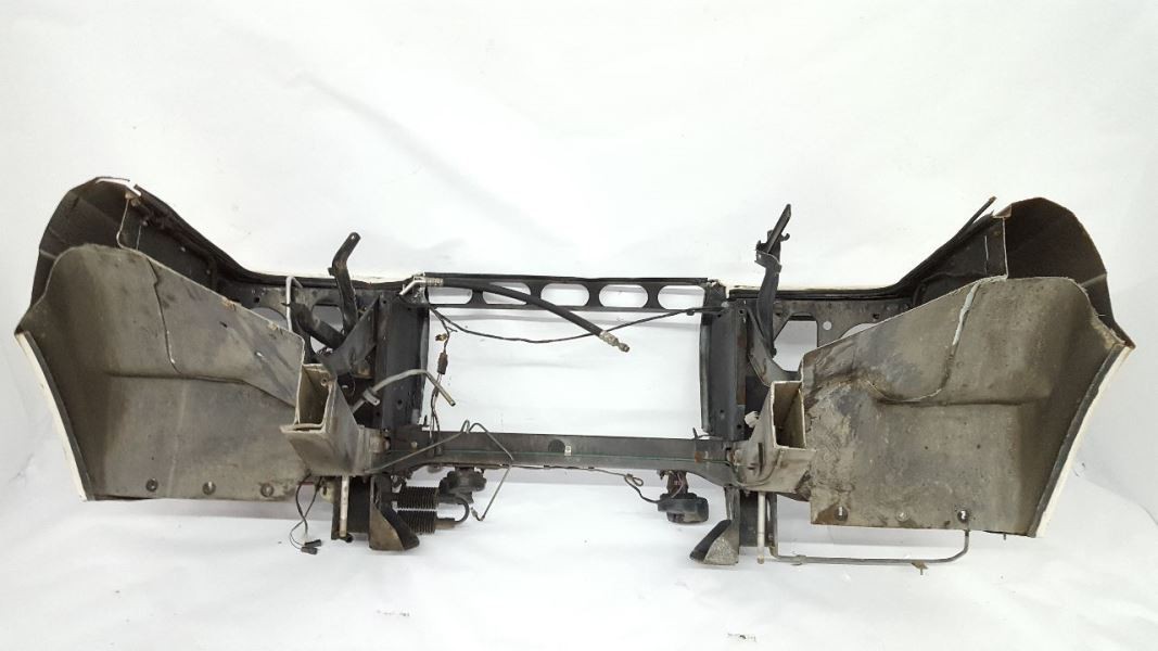Rolls-Royce Silver Spur 1991 Front Radiator support