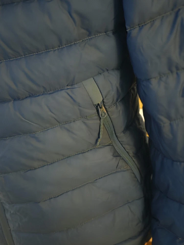 Chaqueta acolchada Arc'teryx XS azul claro plumón de ganso para hombre Foto 4 de 4