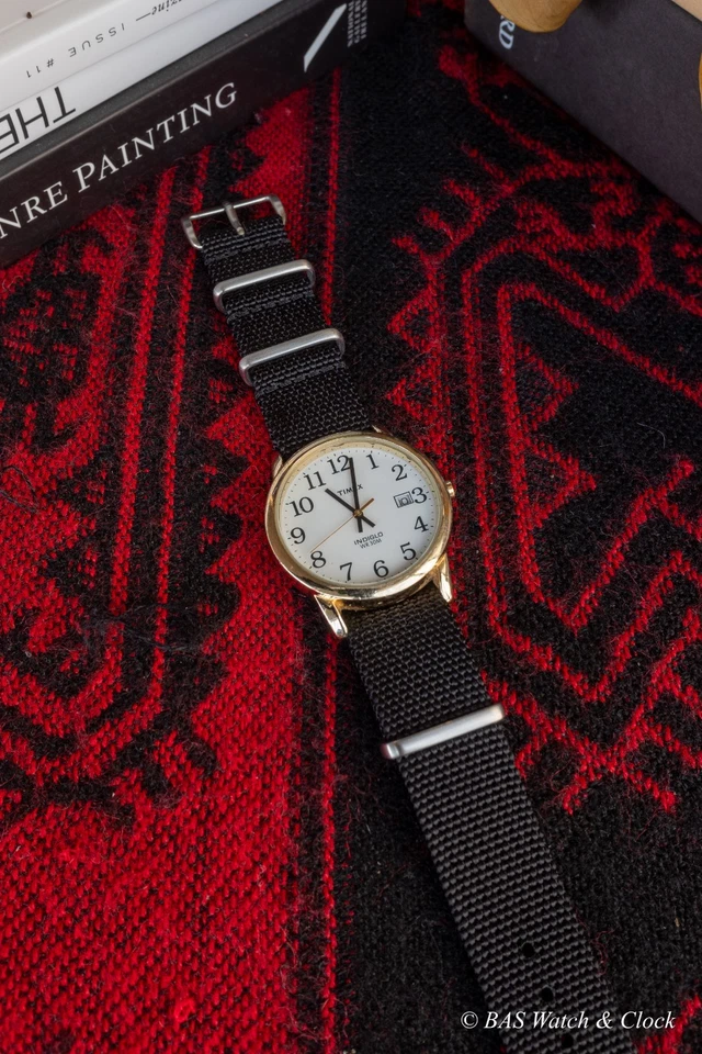 Timex Easy Reader Indiglo Gold Tone 35mm Watch Black NATO Strap - Image 3 of 4