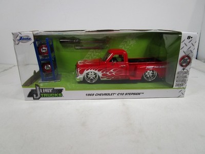 JADA 1/24 JUST TRUCKS RED/WHITE 1969 CHEVY C10 STEPSIDE NEW *READ*