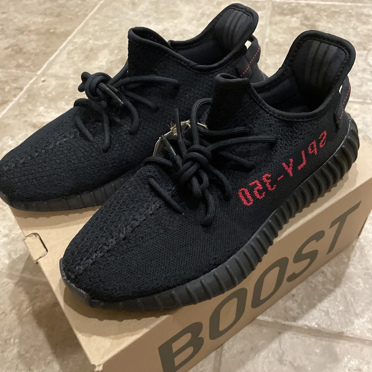 Yeezy store 359 bred