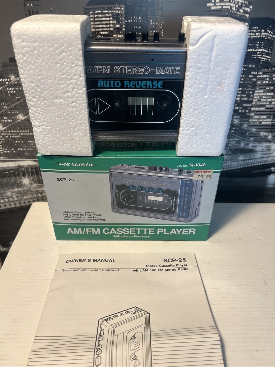 1989 Realistic SCP-25 Portable AM/FM Cassette Player Rare Radio