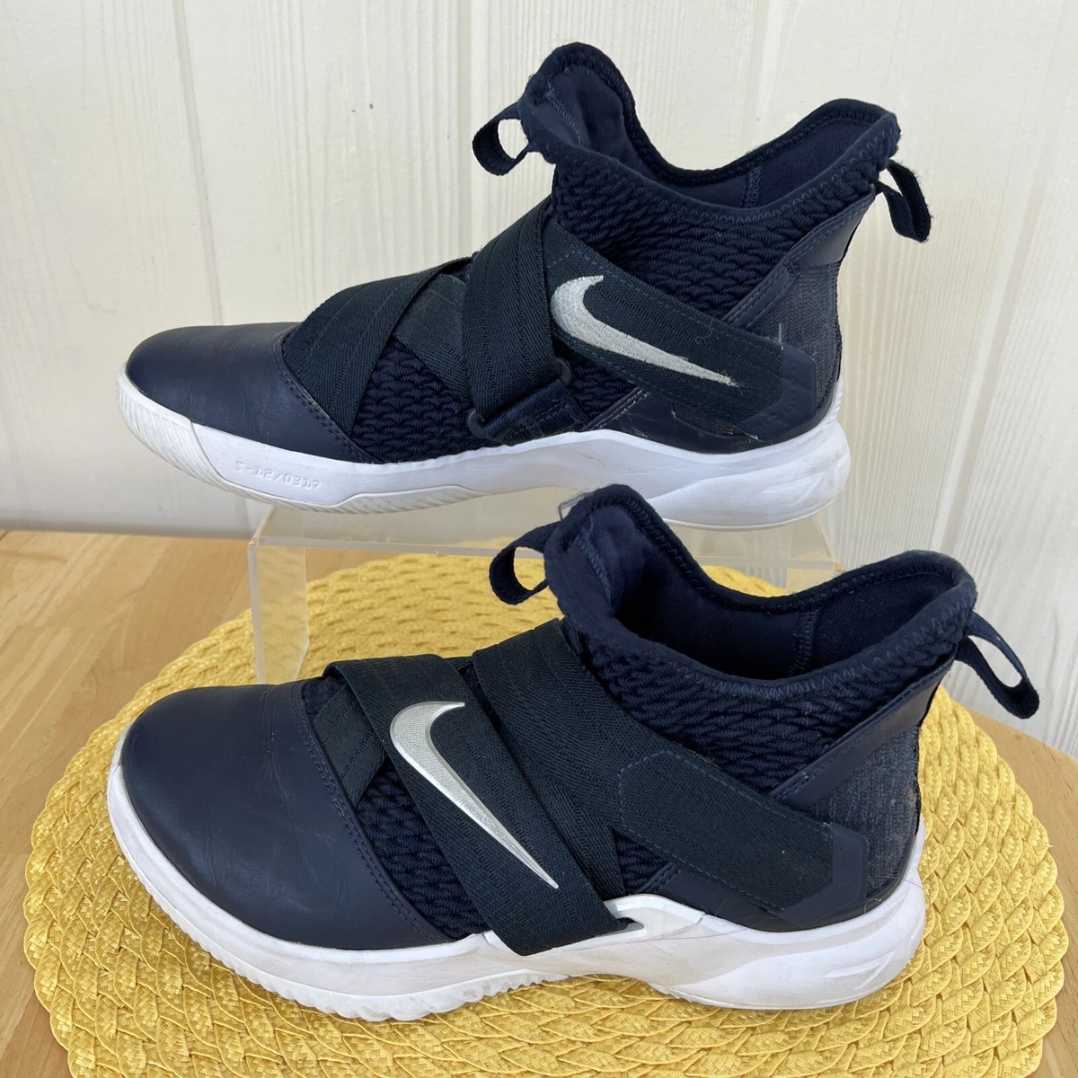 Lebron soldier 1 deals navy blue