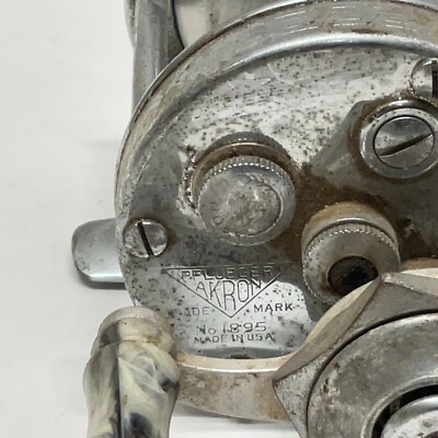 PFLUEGER AKRON NO 1895 B Vintage bait casting Fishing Reel | eBay