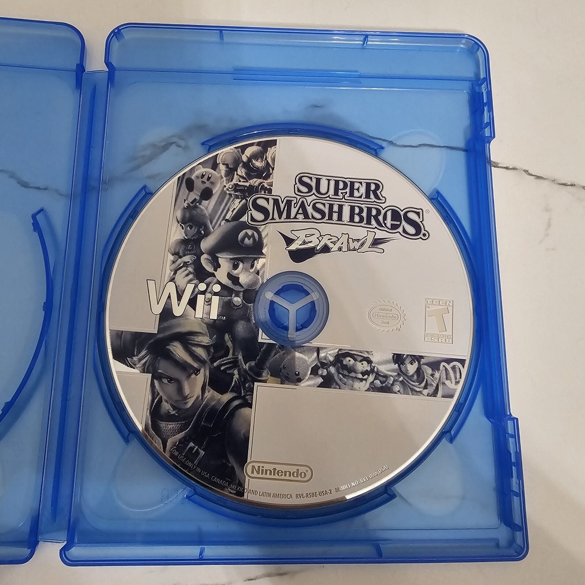 Super Smash Bros. Brawl (Nintendo Wii, 2008) Game Disc Only
