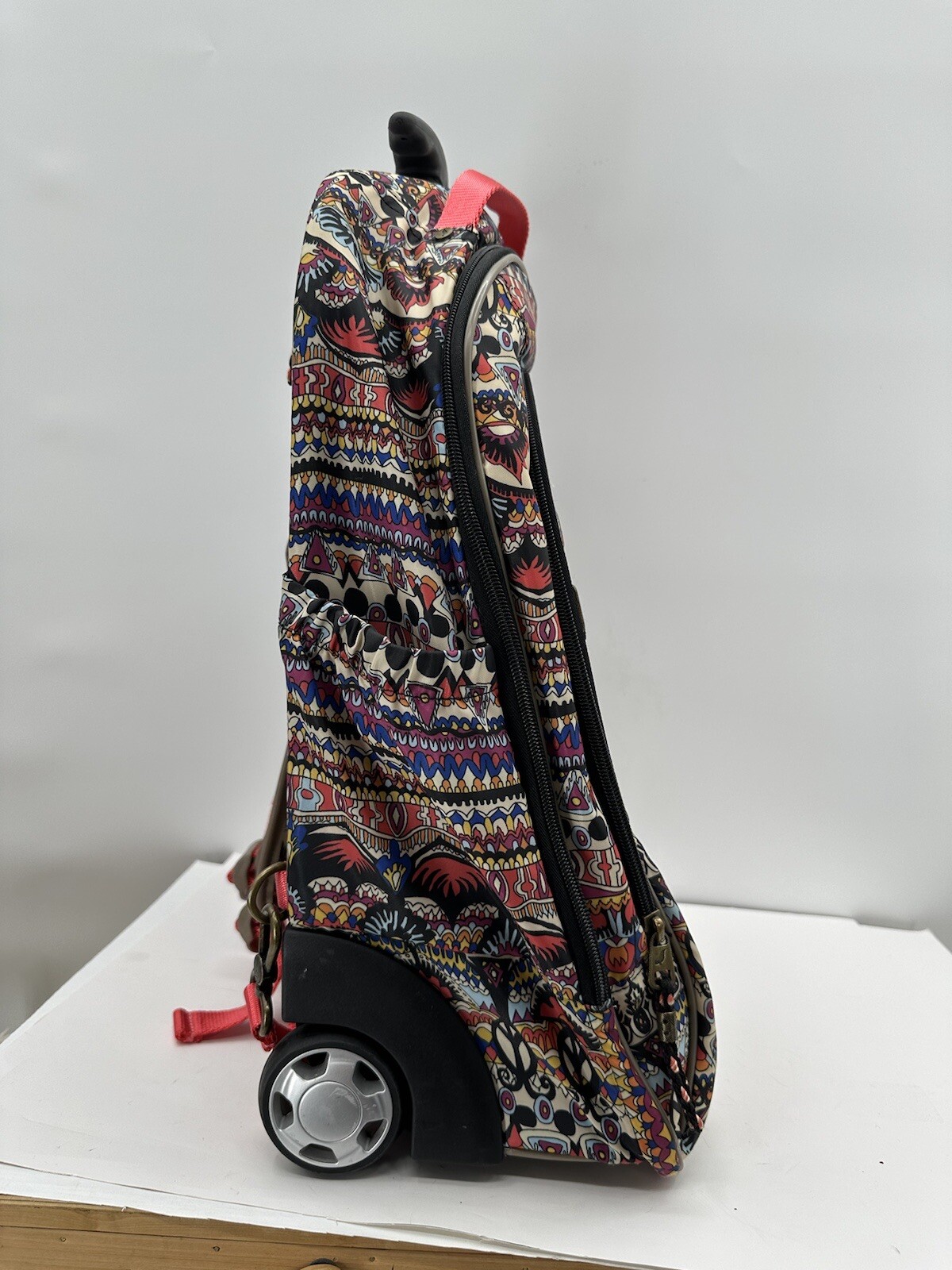 Sakroots Full Size Backpack Adjustable Straps Zip… - image 10