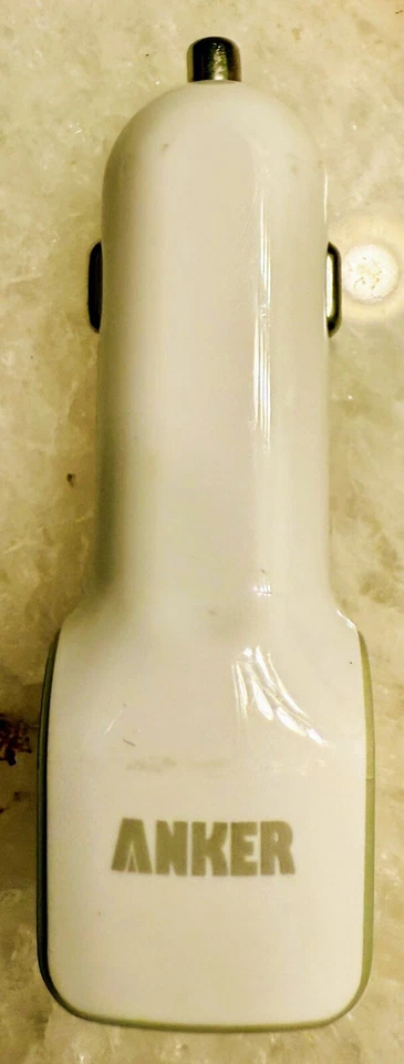 Зарядное устройство автомобильное Anker 24 Вт 4,8 А 2 порта Turbo USB (для Apple, Android) - Изображение 2 из 4