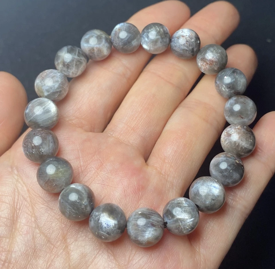 Brazalete de cuentas energéticas ojo de gato de mica dorada piedra solar negra gris natural de 10,6 mm Foto 3 de 4