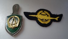 Zwei Milit&auml;r Abzeichen