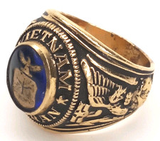 Vintage US Vietnam Veteran Ring 18K Gold Electroplate Blue Faux Sapphire Size 10
