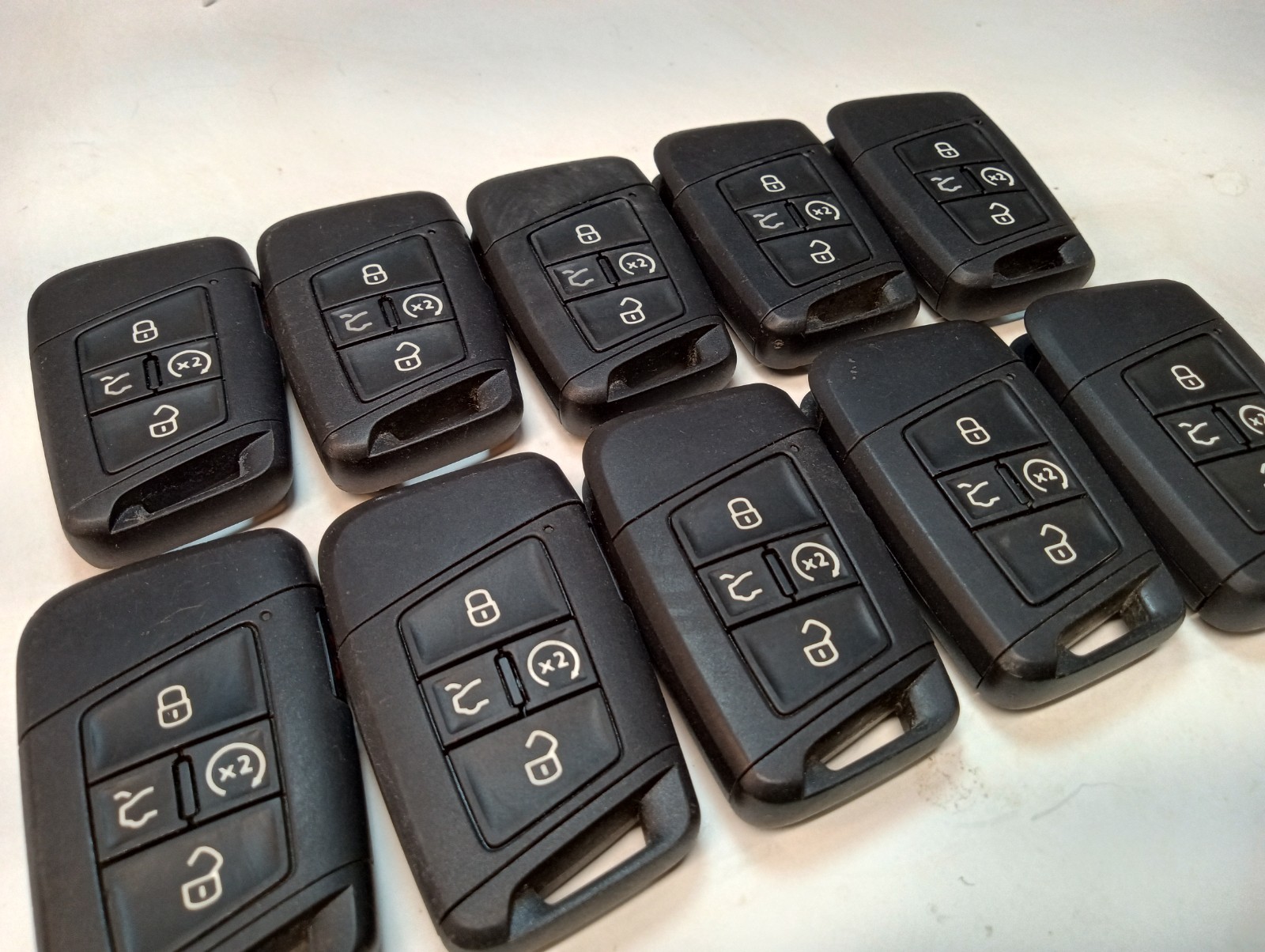LOT OF 10 OEM VOLKSWAGEN SMART KEY FOB REMOTES KR5FS14 T 5 BUTTONS