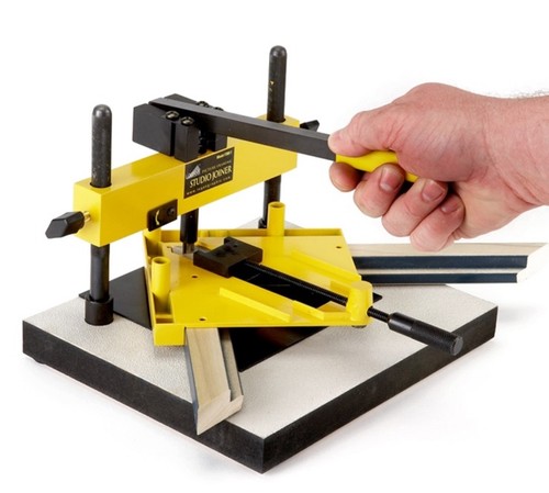 Logan Graphic F300-1 | Studio Frame Joiner | LGNF300-1 | Picture Frame Joiner |