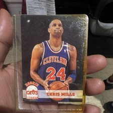 SkyBox Chris Mills 1993-94 NBA Hoops Rookie Cleveland Cavaliers NBA Card #318. rookie card picture