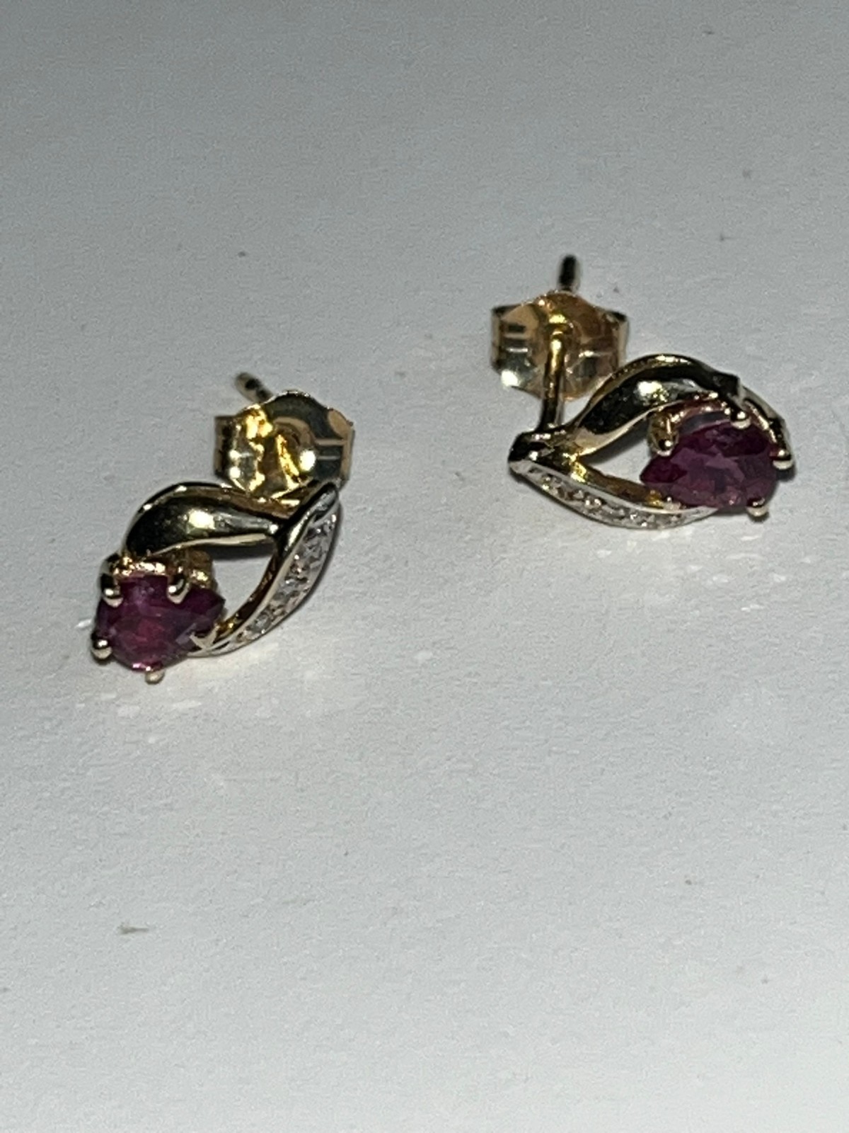 14K Solid Yellow Gold Ruby and Diamonds Stud Earr… - image 2