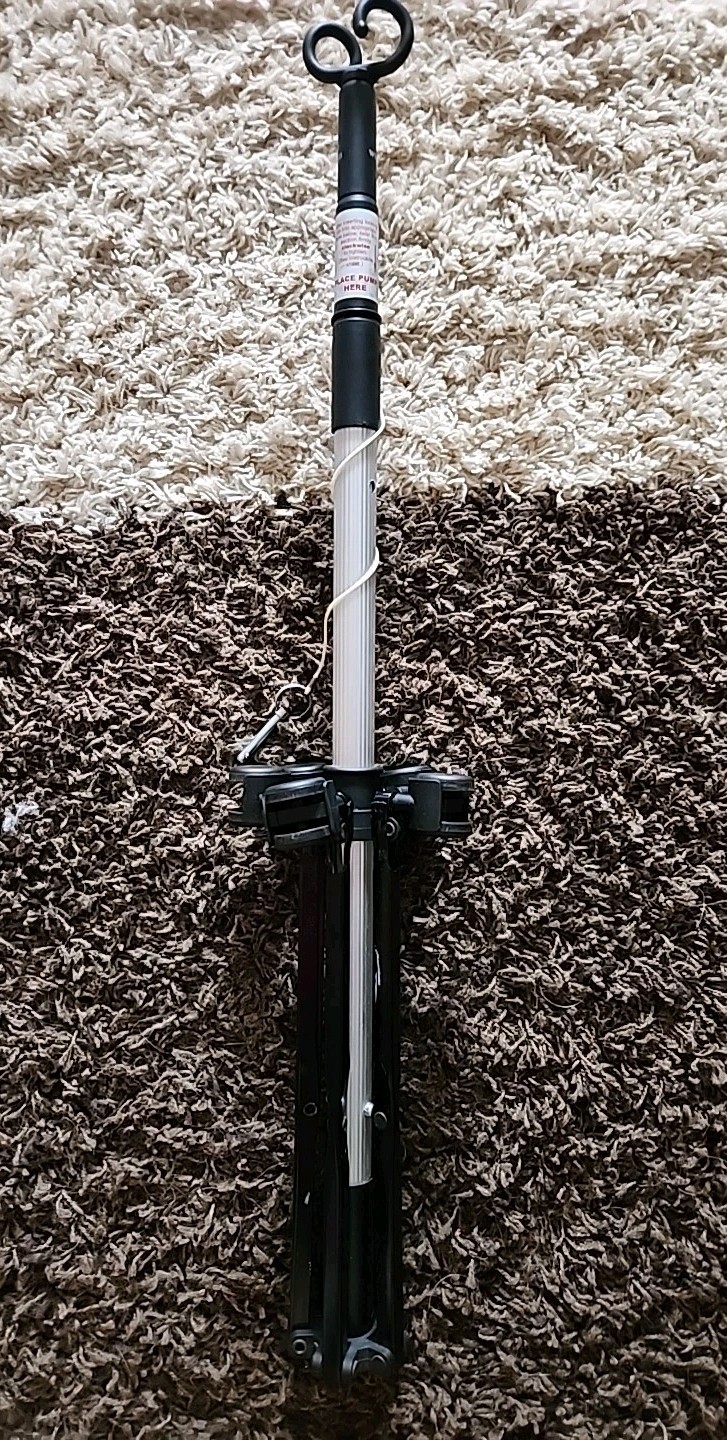Pitch-It IV Pole Senior by Sharps 30006 - Collapsible with Wheels