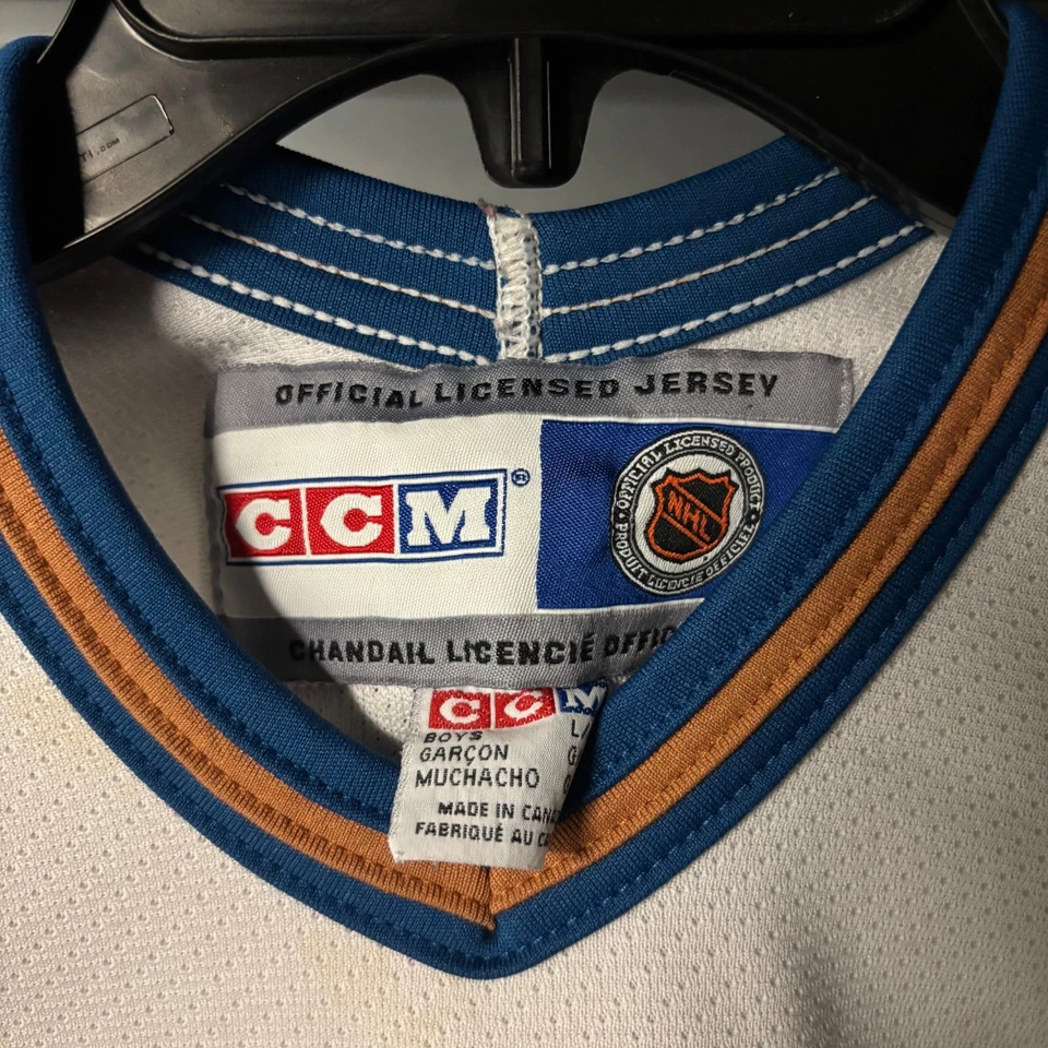 Camiseta deportiva de hockey NHL CCM de los Washington Capitals talla L para niños Foto 2 de 4