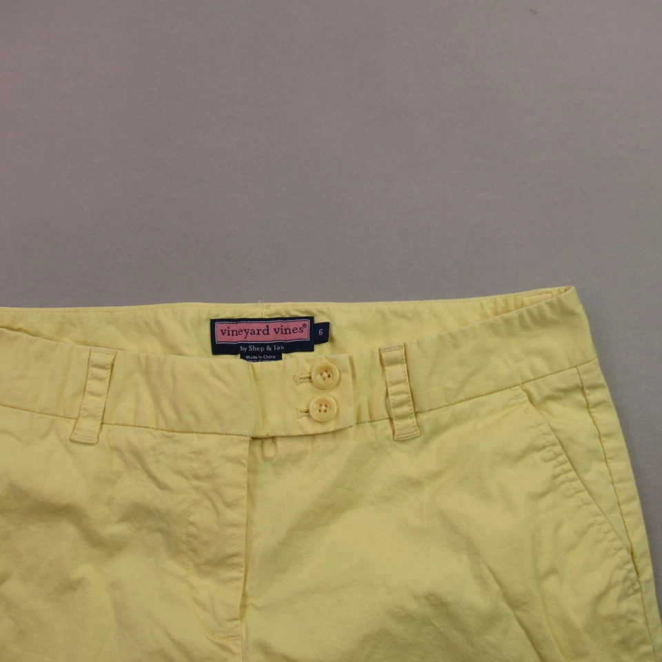 Vineyard Vines Shorts Womens 6 Lightweight Outdoors Yellow Chino Pockets - Image 2 of 4
