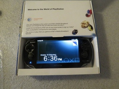 ps vita 3Gモデル  8GBめもり付き Amazon | PlayStation Vita Value Pack 3G/Wi-Fiモデル クリスタル