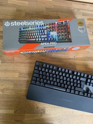 SteelSeries Apex Pro Gen 3 Gaming-Tastatur / Full-Size / QWERTZ / Rapid Trigger