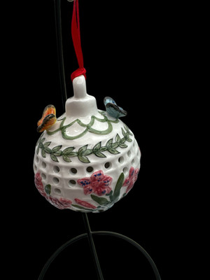 Portmeirion Botanic Garden Christmas Ornament Mixed Flowers Lilac Butterfly EUC