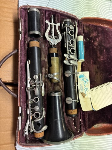 Vintage PAN AMERICAN Conn Clarinet With Original Hard Case USA Made