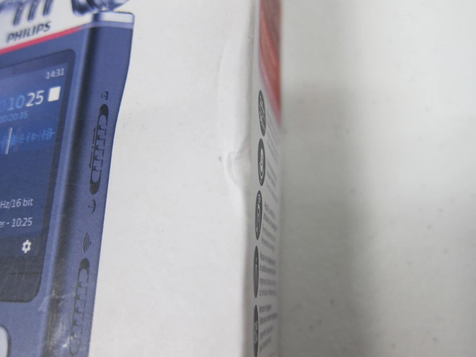 PHILIPS VoiceTracer DVT6110 Audio Recorder for Music & Lectures (24 bit/96 kHz) - Image 2 of 4