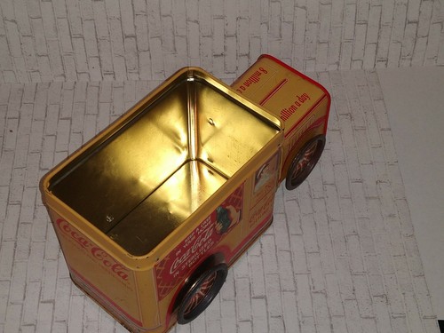 1994 Coca Cola Delivery Time Box Truck Collectible - Picture 7 of 9