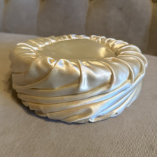 Dova Ivory Satin Ruched Beret Hat Women s Sol...