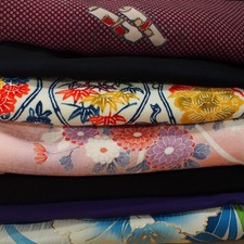 Bulk Vintage Japanese Silk Kimono Fabric   Craft Material   Lot of 7   AS IS