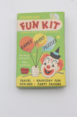 VTG Built Rite Pocket Sized Fun Kit Games Cards Tricks Clown