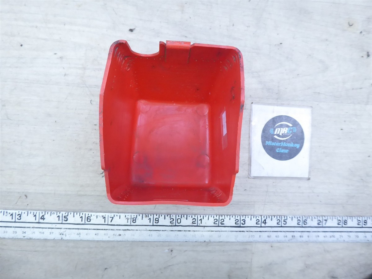1981 Yamaha QT50 Yamahopper Y20780) red outer battery box tray