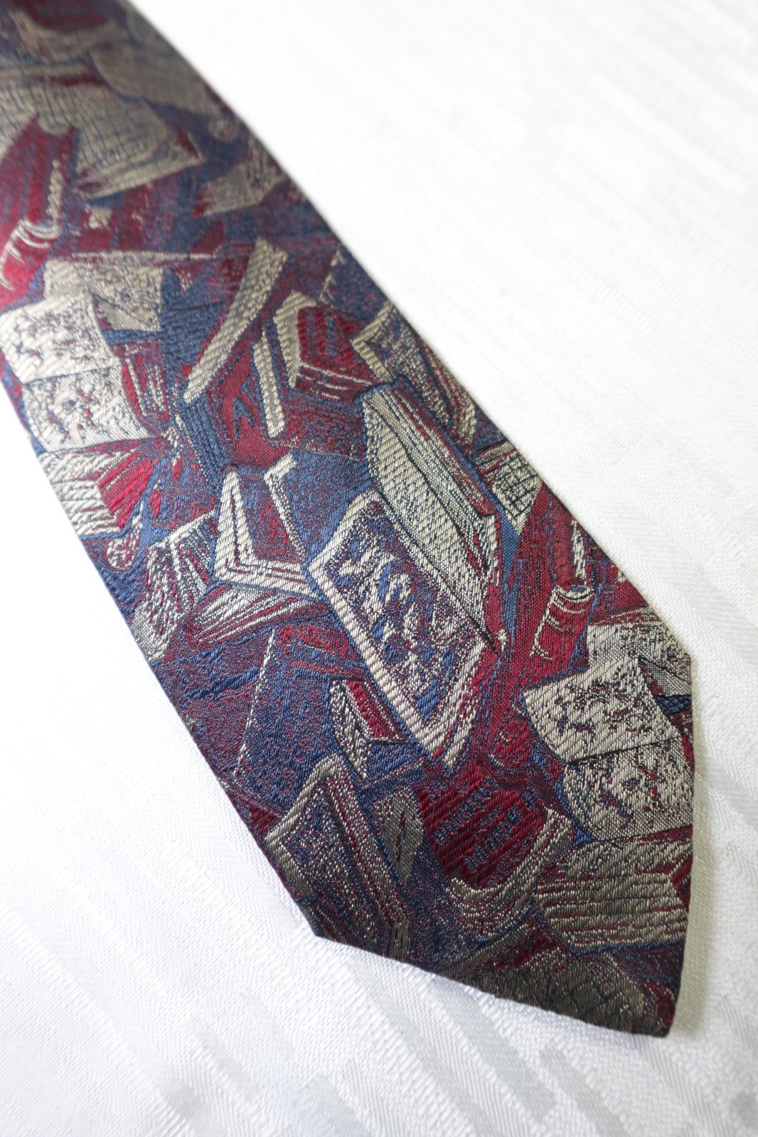 Fendi Roma 100% Silk Tie Cravatta Necktie Made In Italy Vintage Classic thumbnail 2
