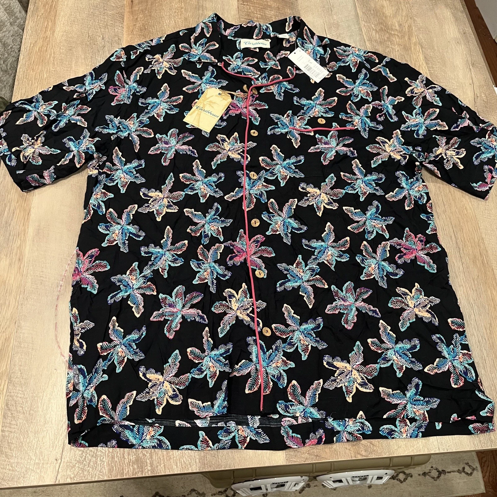 Caribbean X Roundtree & Yorke Black & Pink Floral Rayon Hawaiian Shirt Size L