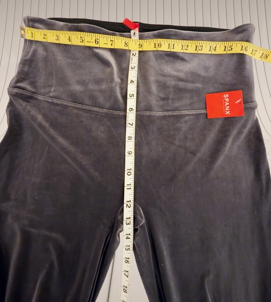 Leggings Spanx Gris Plateado Terciopelo 3XL NUEVOS CON ETIQUETAS Navidad Año Nuevo Festivo Foto 3 de 4
