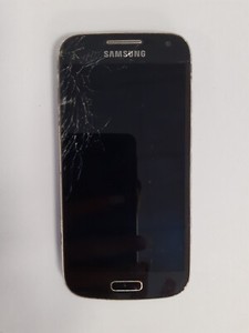 Samsung Galaxy  S4 Mini - ohne Akku - Defekt mit Riss #238