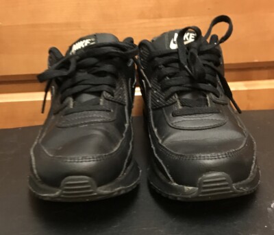 Nike Air Max 90 Triple Black (GS) Youth Running CD6864-001 Size 6Y NIKE Air Max 90 Triple Black (GS) Youth Running CD6864-001  main image 4
