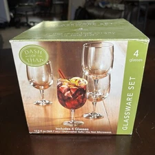 Dash of That Set of 4 Clear Stacking Stemmed Wine Glasses Glassware Set