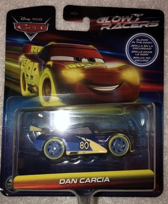 Disney PIXAR Cars Glow Racers Dan Carcia #80 Gask-Its NEW SEALED