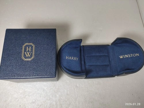 Genuine Harry Winston Ring Box Case  /X07121