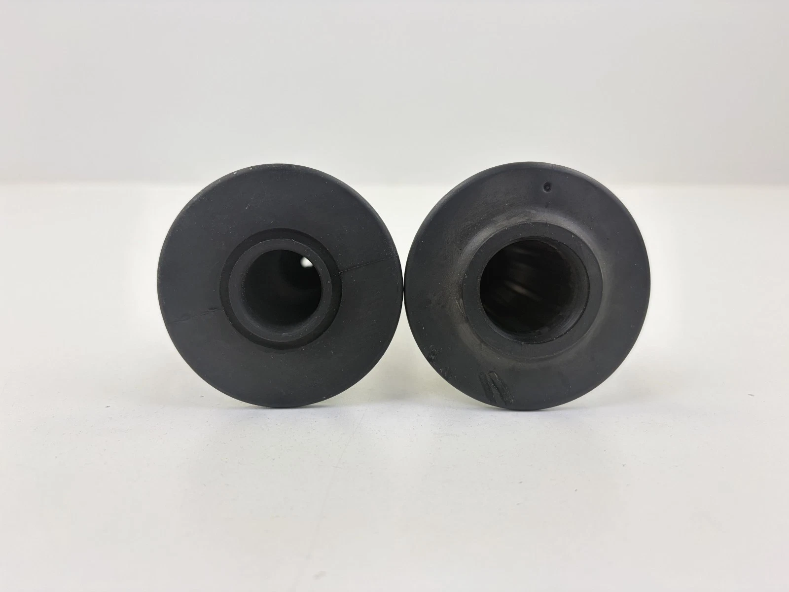 Motorcycle 7/8" Handlebar Grips Black Rubber Left Right Grip Set