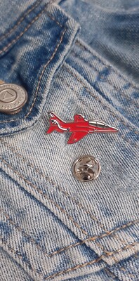 RAF Red Arrows Hawk Aircraft Plane Lapel Pin Badge, Pilots Enamel & Metal,  48