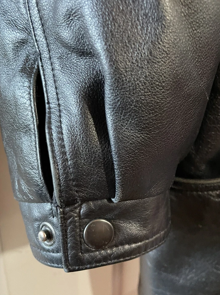 Casaco Parka Vintage Field Gear Feminino Couro Preto com Zíper Acabamento de Pele de Raposa M - Imagem 4 de 4