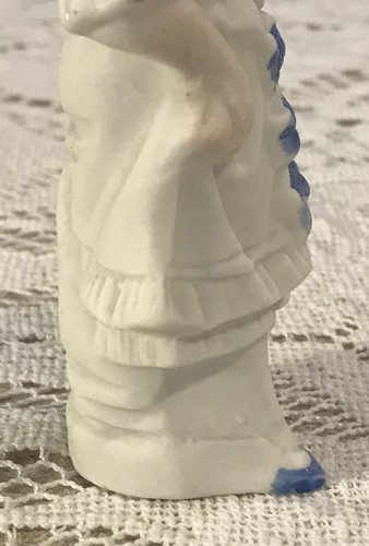 ANTIQUE GERMAN? BISQUE FIGURINE - Picture 7 of 12
