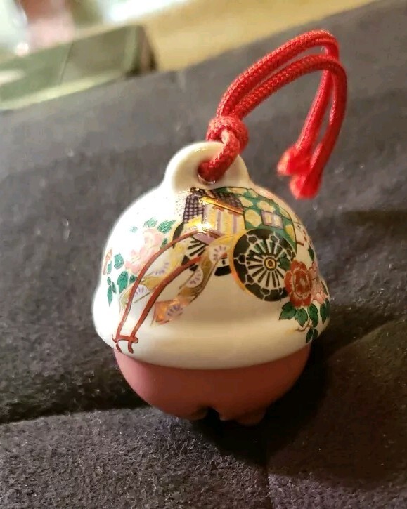 Foto 1 di 9
