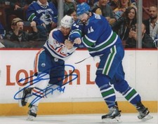 Vancouver Canucks Erik Gudbranson Autographed Signed 8x10 NHL Photo COA M