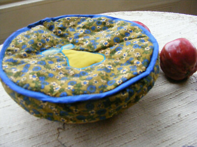 Applikation Basteldeckel/gefütterter Näh-/Brotkorb, Birne, 25 cm, Vintage 80er Jahre, NEU# 