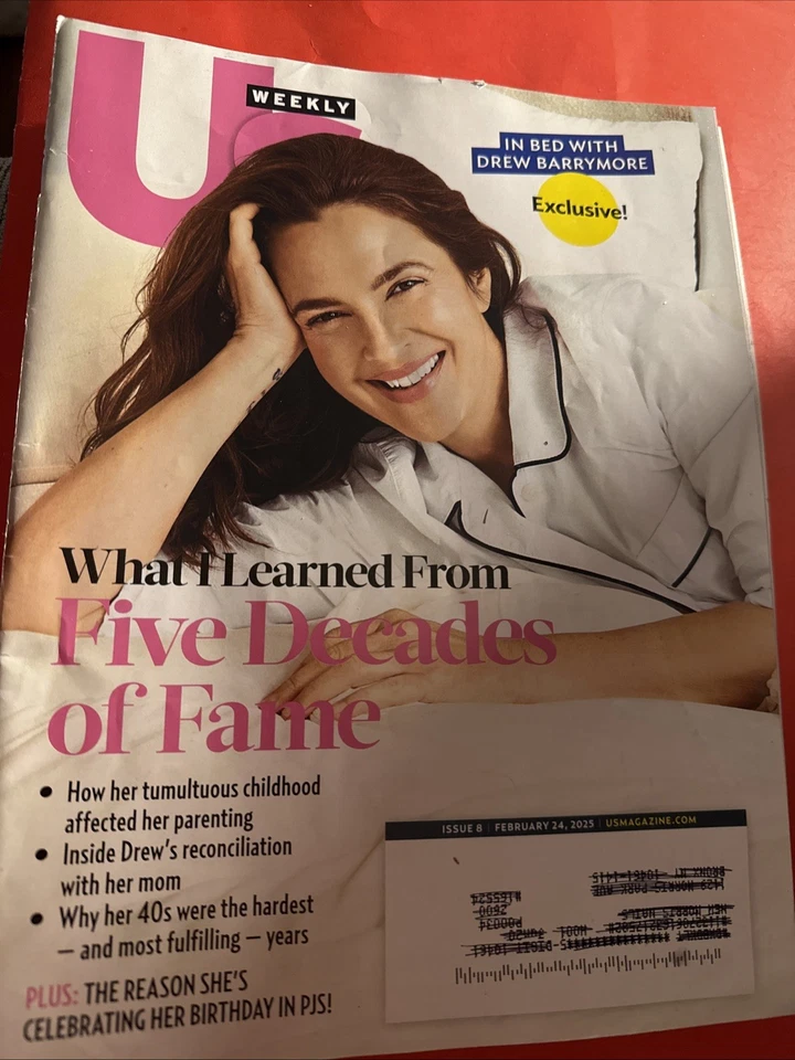 6 US Weekly Magazine Lot 2025 Issues 1,2,3,4,7,8 - Image 2 of 4